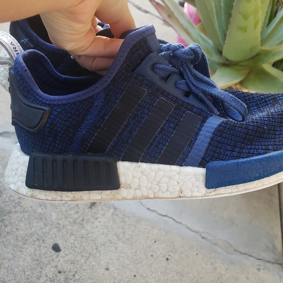 SOLD! Adidas Nmd R1 - Picture 5 of 6